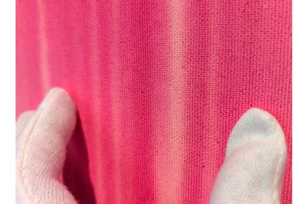 03_post_Essentiel_Rouge_canvas_2025_wallisfurth