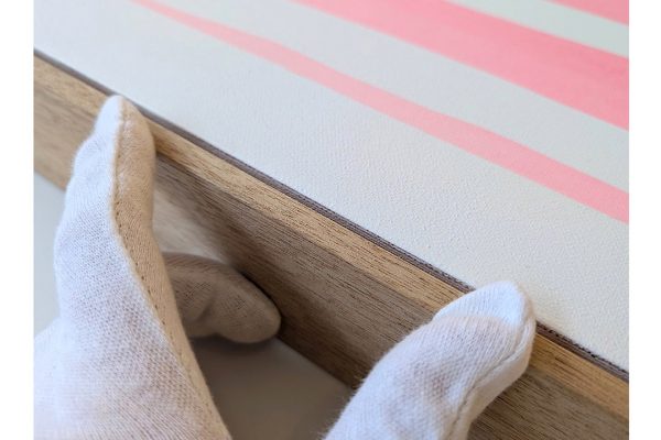 04_post_Essentiel_Rouge_canvas_2025_wallisfurth